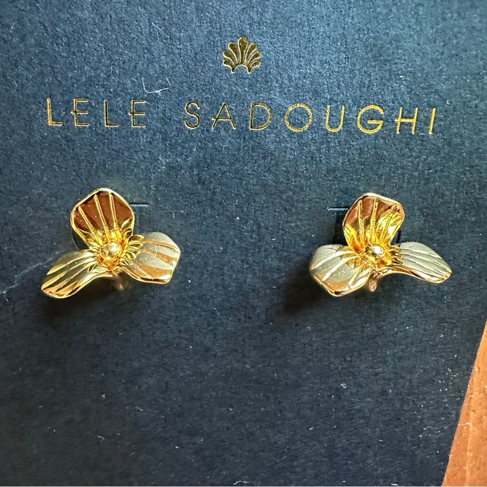 Lele Sadoughi Gold Petal Earrings